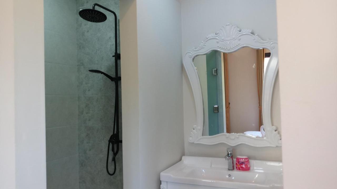 Villa Bouathong Hotels Luang Prabang Exteriör bild