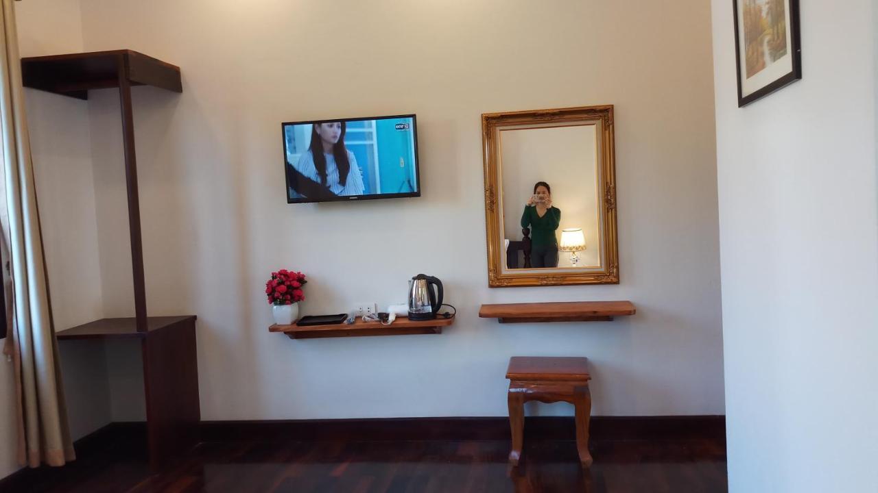 Villa Bouathong Hotels Luang Prabang Exteriör bild