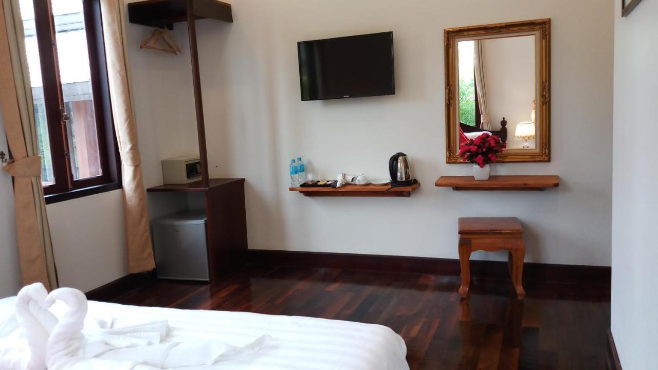 Villa Bouathong Hotels Luang Prabang Exteriör bild