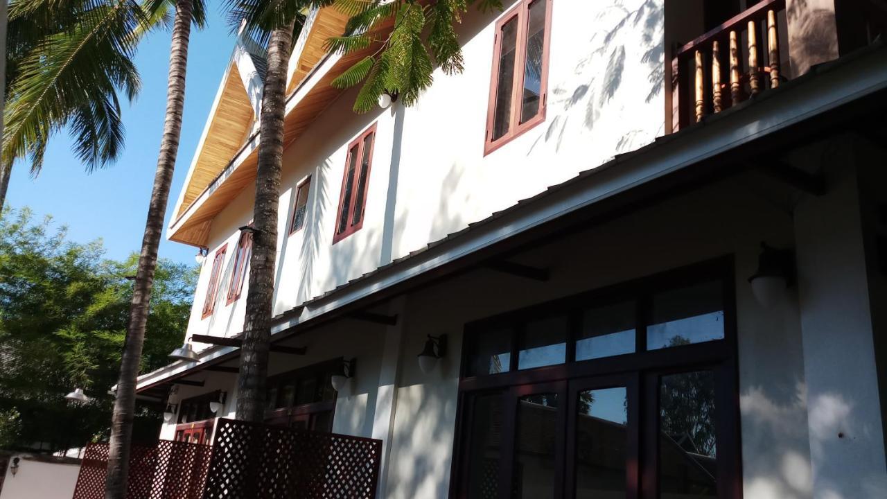 Villa Bouathong Hotels Luang Prabang Exteriör bild